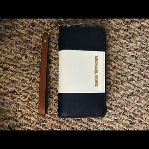 MK wallet/wristlet